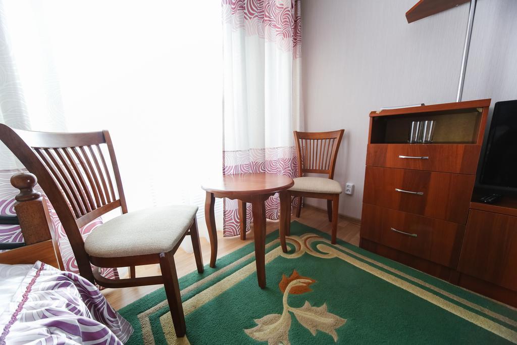 Sary Arka Hotel Pavlodar Exterior foto